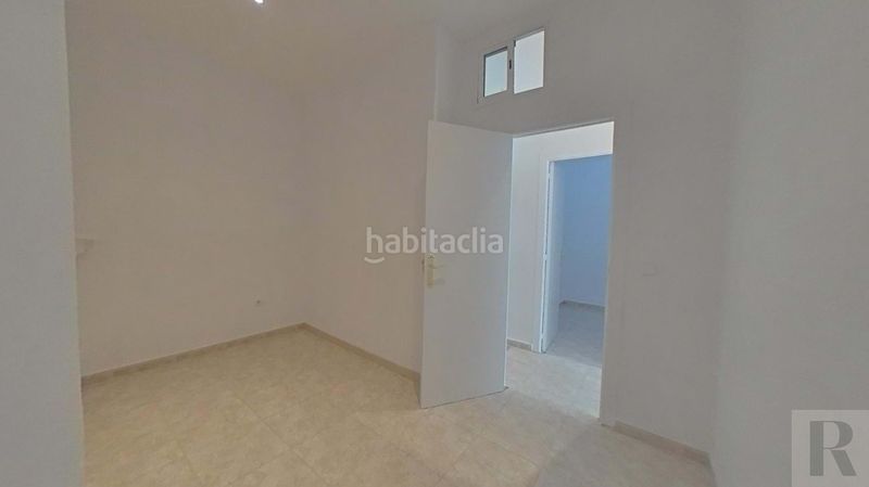 Foto 08f68aae-5172-43b8-8d0a-610453fbb6e3. Pis a El Clot Barcelona