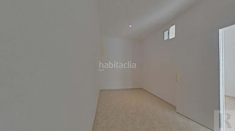 Foto 4a1008c5-7c64-4bec-8cbd-4716f5696f3d. Pis a El Clot Barcelona
