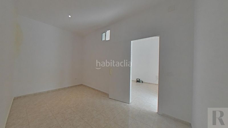 Foto 636e26dd-aafa-47d9-9669-4db8763698ab. Pis a El Clot Barcelona