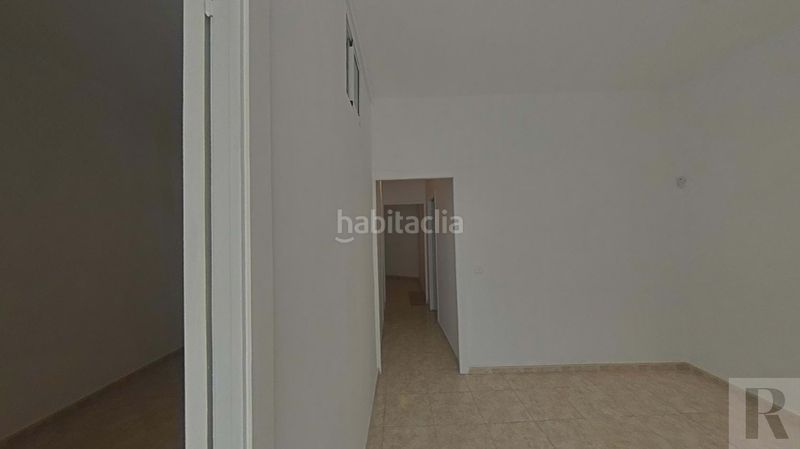 Foto b6890e01-7866-4c20-82fd-7f303fd380fe. Pis a El Clot Barcelona