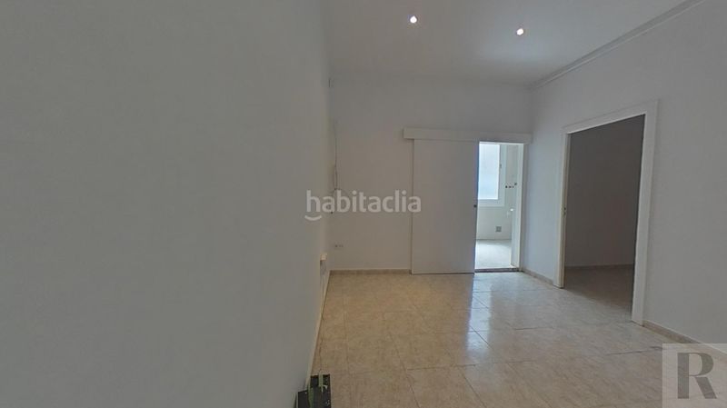 Foto d08b56c7-fb6f-43b7-94ff-d42122b01e46. Pis a El Clot Barcelona