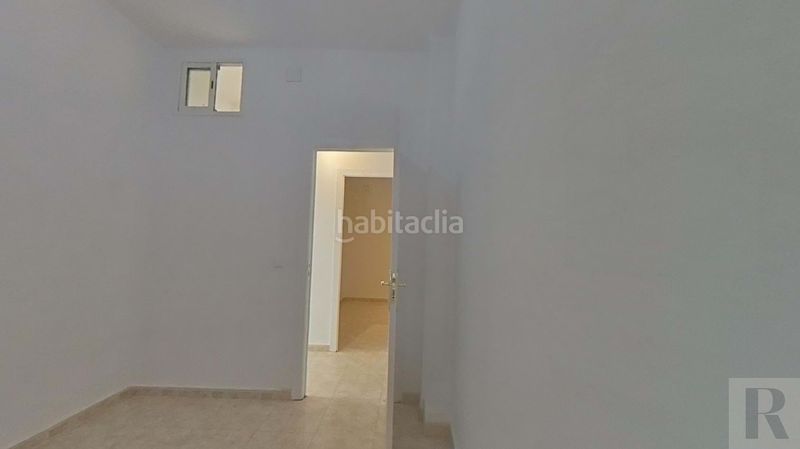 Foto f1df7a3d-71a2-4df8-b1d6-5d3183ec8155. Pis a El Clot Barcelona