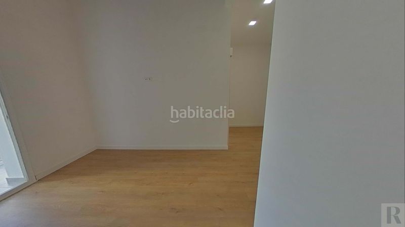 Foto 437c6ff1-40fd-4929-88b9-8b893cf85333. Pis a Dreta de l´Eixample Barcelona