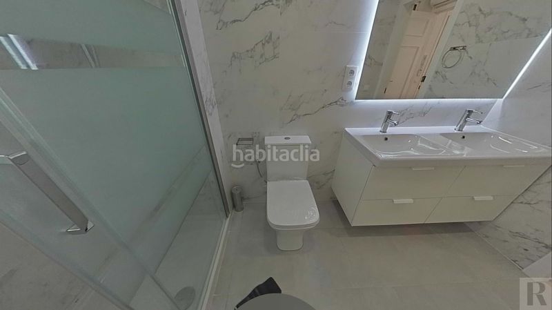 Foto b5fc8b47-9d92-45ef-a802-893ffee894dc. Pis a Dreta de l´Eixample Barcelona