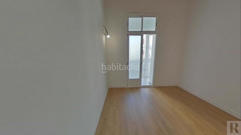Foto e86ade9e-e839-4010-ba9f-ca67baba6d75. Pis a Dreta de l´Eixample Barcelona