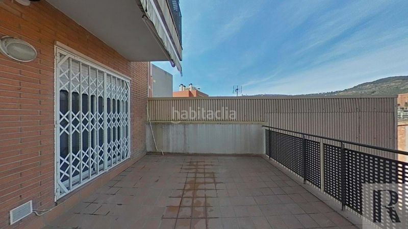 Foto 882ffadd-dff6-4b4c-a40e-d348704e34ab. Dúplex en La Teixonera Barcelona