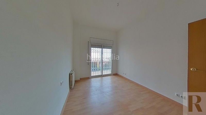 Foto ad1b814c-6632-4675-a494-fbac3d9f2d87. Dúplex en La Teixonera Barcelona