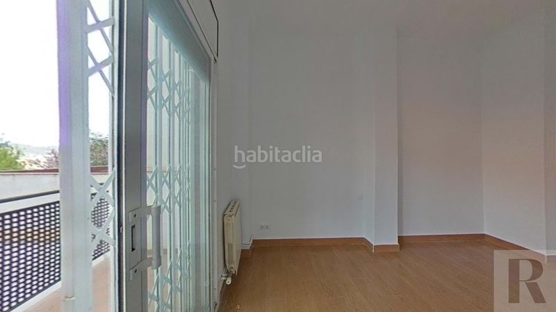 Foto eacfa1d1-d3fa-4af0-8594-bd5447280788. Dúplex en La Teixonera Barcelona