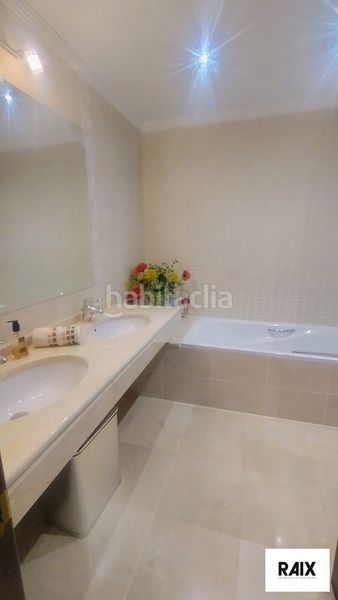 Foto 1ccd130f-707d-4c47-86a3-b3d9c99f1246. Casa amb aparcament a La Cala Golf - Lagar Martell Mijas