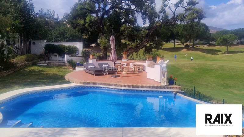 Foto 3f74f2fc-1f35-44d1-9427-18899f02f4bb. Casa amb aparcament a La Cala Golf - Lagar Martell Mijas