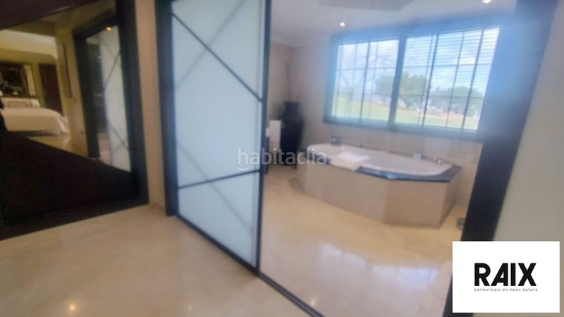 Foto 6d7dfd1d-0457-44a3-9c44-61c6529c1b35. Casa amb aparcament a La Cala Golf - Lagar Martell Mijas