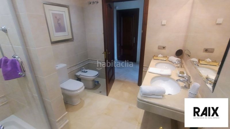 Foto ae521696-9e83-4967-a9cd-fadf9940b8af. Casa amb aparcament a La Cala Golf - Lagar Martell Mijas