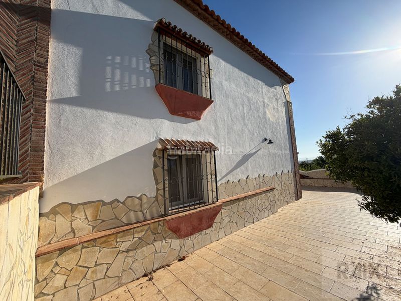 Foto e290c3cc-d876-46d9-8d85-7b9aa7eaeacc. Masia a Coín