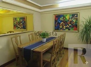 Chalet  Barrio txiki erdi. Amplio chalet de tres plantas en usurbil, a tan solo 200 metros