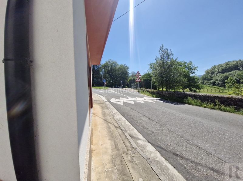 Foto 0a8cd9a5-80cb-44e3-a068-77a63d27d897. Casa amb aparcament a Usurbil