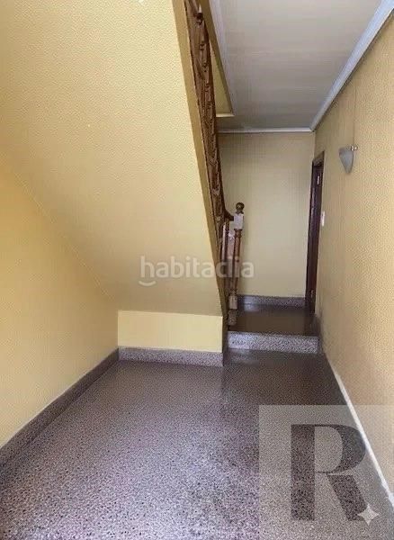 Foto c275deb5-2711-4172-99a9-272a660f9629. Casa amb aparcament a Usurbil