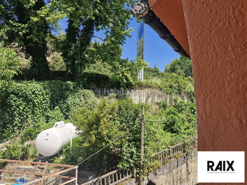 Foto fa754c0f-53cc-417d-9df3-dd0da2582626. Casa amb aparcament a Usurbil