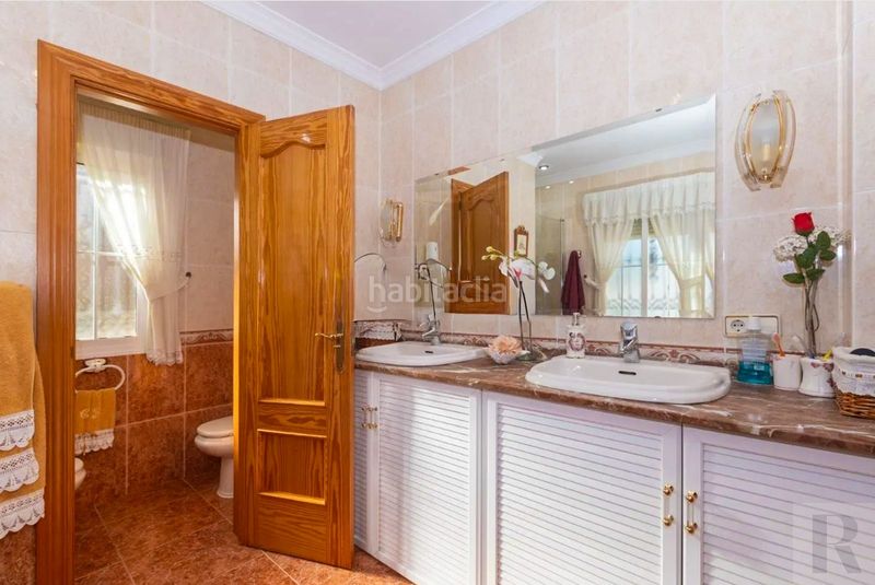 Foto 1f536827-c753-4aae-944c-c29f229a296e. Chalet mit parking in Jardines de Alhaurín-Huerta Alta-Fuensanguínea Alhaurín de la Torre