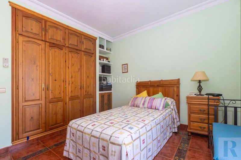 Foto 229cf390-dc60-459a-86b5-164ac83abc4a. Chalet mit parking in Jardines de Alhaurín-Huerta Alta-Fuensanguínea Alhaurín de la Torre