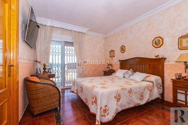 Foto 4770fafd-4ed6-47de-a066-e3fe6c5d6e66. Chalet mit parking in Jardines de Alhaurín-Huerta Alta-Fuensanguínea Alhaurín de la Torre