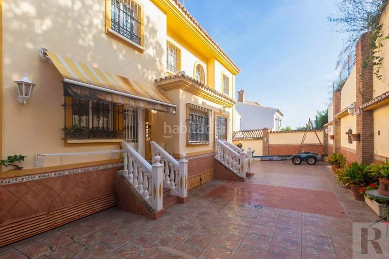 Foto 5990563c-5c20-478f-abc4-b05a1e048ab5. Chalet mit parking in Jardines de Alhaurín-Huerta Alta-Fuensanguínea Alhaurín de la Torre