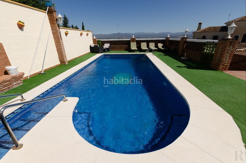 Foto 6d91d630-23b3-47ec-868d-f1ea80ba6a56. Chalet mit parking in Jardines de Alhaurín-Huerta Alta-Fuensanguínea Alhaurín de la Torre