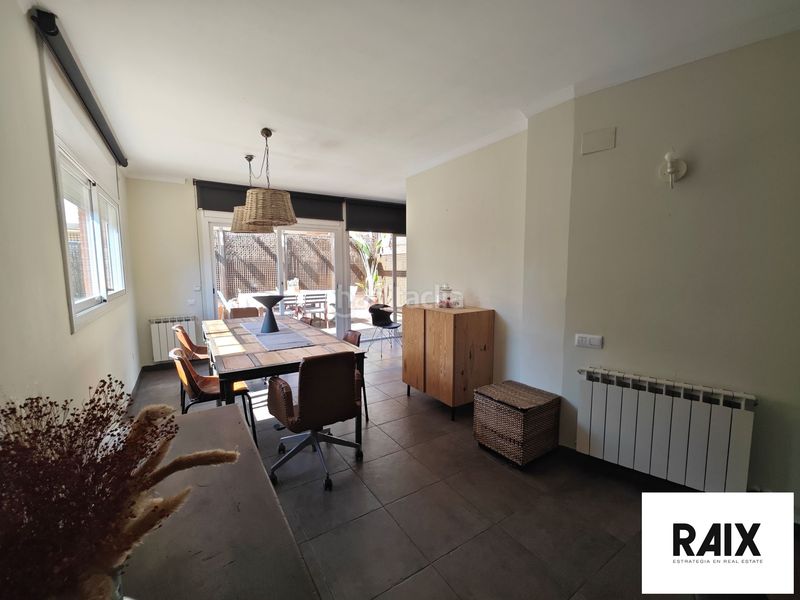 Foto b64c8275-6aaa-46f2-8891-97e727203e4c. Reihenhaus mit heizung parking pool in Viladecavalls