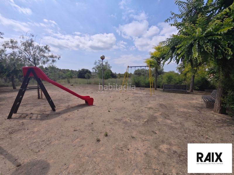 Foto e32afb82-d792-48f7-9a80-43d8ca0c9fa7. Reihenhaus mit heizung parking pool in Viladecavalls