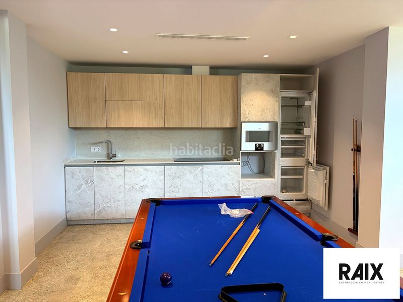 Foto 93d742ee-f8ad-4208-a268-bb46a06cc2e6. Casa amb aparcament a Elviria Marbella