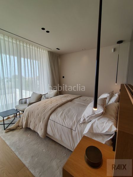 Foto a3bc3345-7587-428b-8641-e9a1a0259895. Casa amb calefacció aparcament piscina a Nueva Andalucía centro Marbella