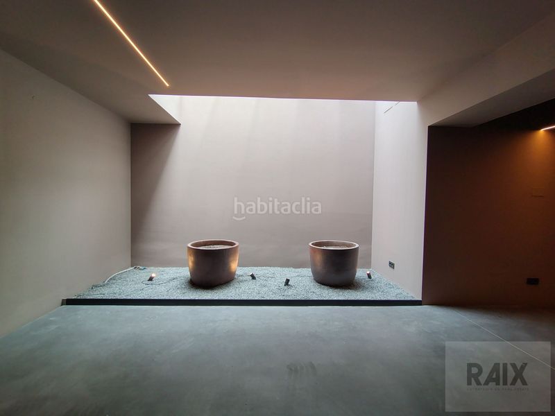Foto abed9e78-0a9c-4d1c-a7a5-09943cf44531. Casa amb calefacció aparcament piscina a Nueva Andalucía centro Marbella
