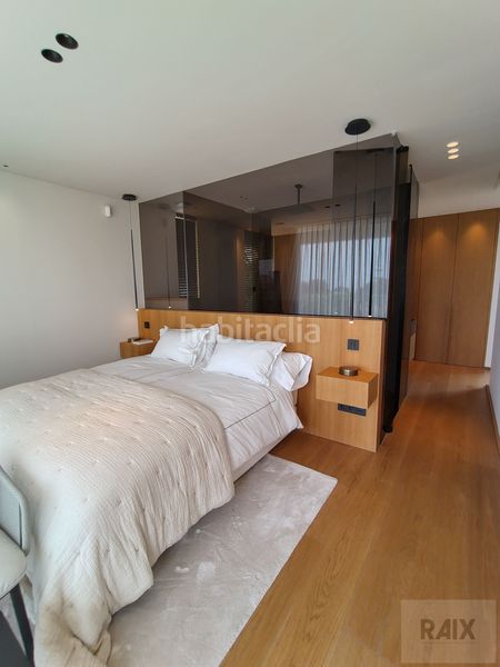 Foto c37715de-9ed6-49d7-9c4f-a66218c4f787. Casa amb calefacció aparcament piscina a Nueva Andalucía centro Marbella
