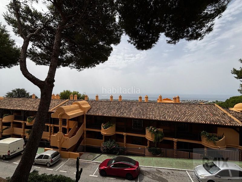 Foto 012fa615-a5dd-478c-bfcd-cec02372ced1. Pis amb calefacció aparcament piscina a Calahonda Mijas