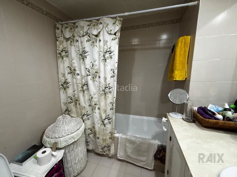 Foto 78f4e3aa-3094-4c3b-b529-6b7e491d07a7. Piso en Calahonda Mijas