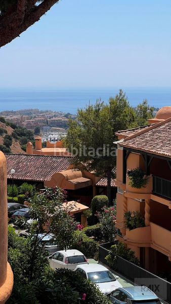 Foto a880d447-ccfb-4ec5-898f-d7aea05f0f9e. Piso en Calahonda Mijas