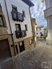 Pis  Calle iturbide