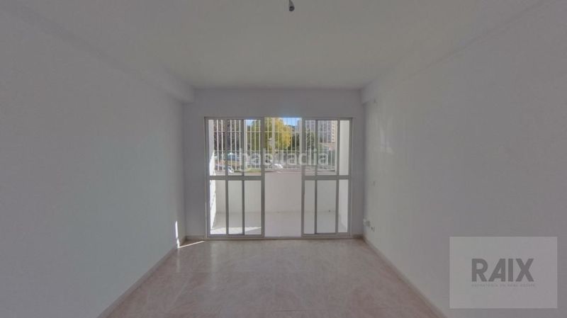 Foto a41b7135-b705-4828-865a-f237ade6c2c8. Piso en alegría de la huerta- jardín de Málaga Málaga