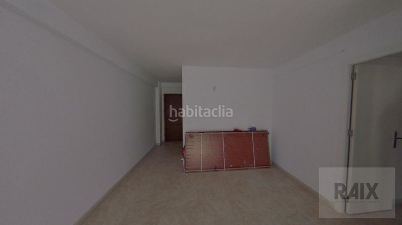 Foto f1705cb8-93ed-4ae2-ba2c-fb04ea62c480. Piso en alegría de la huerta- jardín de Málaga Málaga