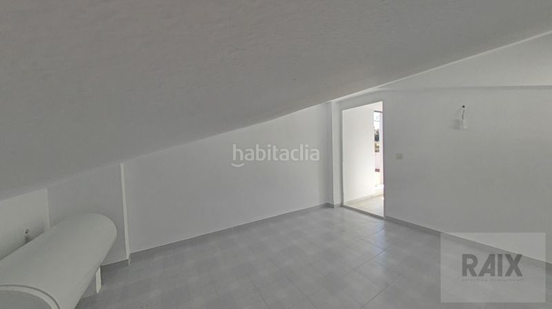 Foto 15d0c155-7567-4c1e-ba7a-6dc92f99339a. Pis a Gibralfaro Málaga
