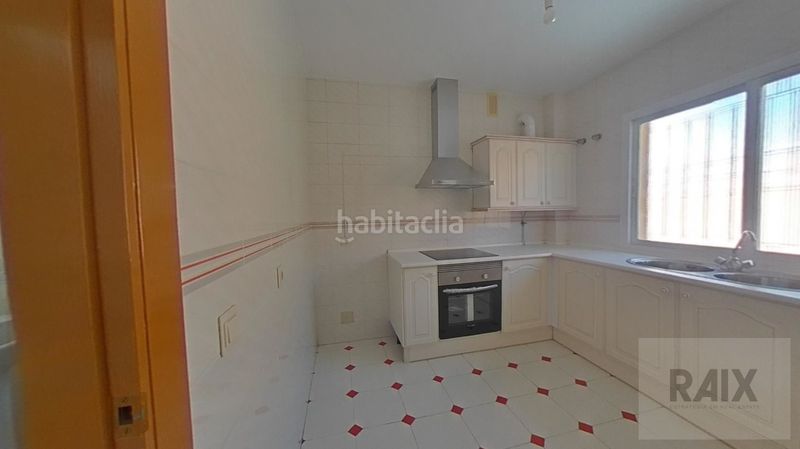 Foto 73ec392b-3e83-48b2-8ce0-c9bda67b1ce0. Pis a Gibralfaro Málaga