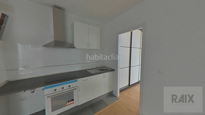 Foto f5963679-bb9e-4afb-b374-348276f3f1a7. Pis a La Victoria Málaga