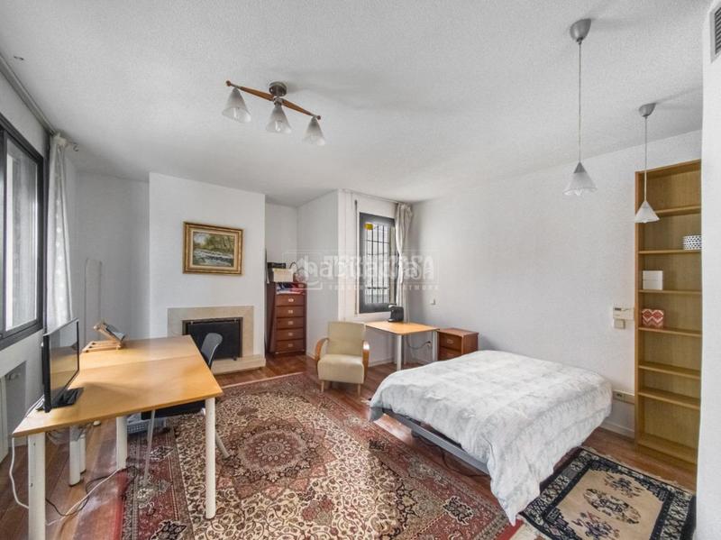 Foto 03be6895-cde6-40a5-a655-3e106992986b. Casa pareada casa en venta en Peñagrande Madrid
