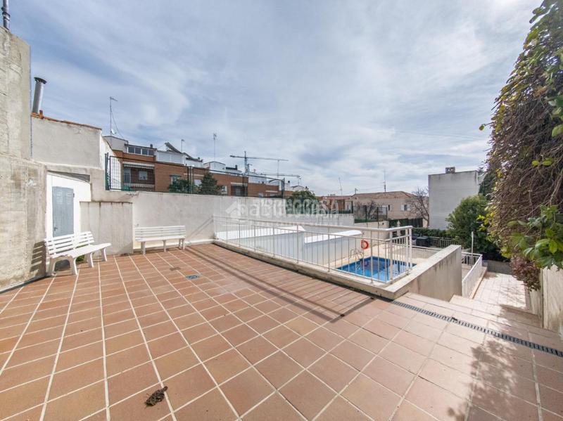 Foto 34ca1381-68e0-45e8-a185-7f1524e62882. Casa pareada casa en venta en Peñagrande Madrid