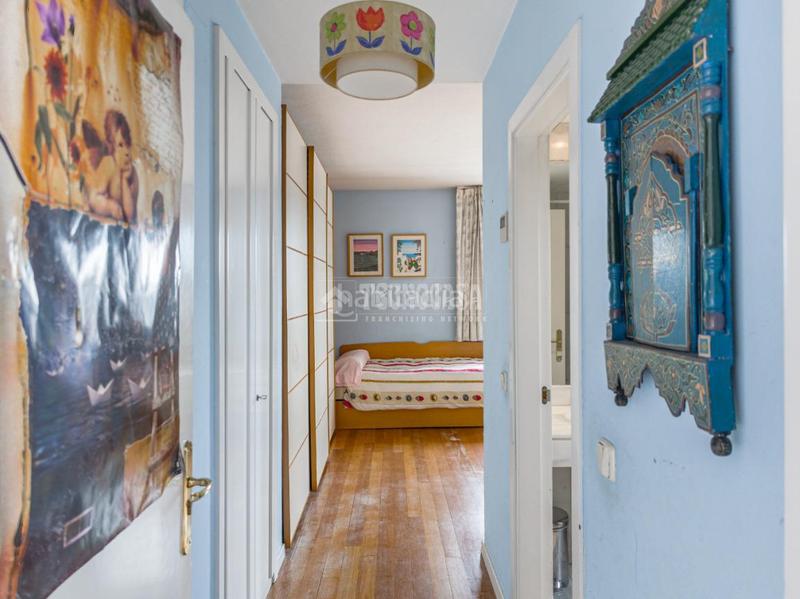 Foto 5ae07c93-ce64-4034-a4ee-0240650075a7. Casa pareada casa en venta en Peñagrande Madrid