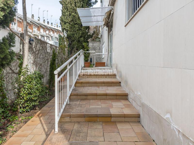 Foto 71f57b65-97de-4789-b08e-751dd5554431. Casa pareada casa en venta en Peñagrande Madrid