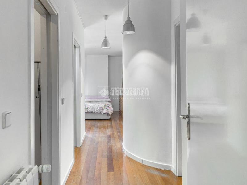Foto a280f4f7-0287-4275-b7a1-1fa2fb0cb773. Casa pareada casa en venta en Peñagrande Madrid