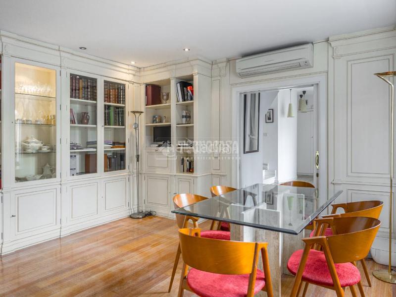 Foto d810cae8-eba9-4483-b0bf-3503aeac070b. Casa pareada casa en venta en Peñagrande Madrid