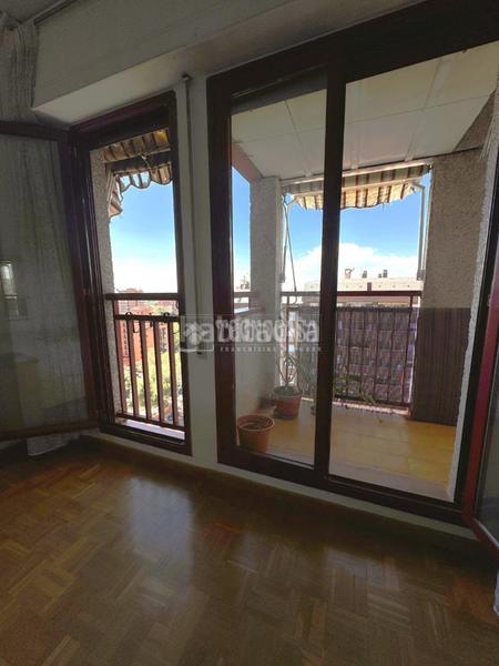 Foto 44f1782b-1e6a-43ec-80d8-a04931441080. Appartement avec chauffage dans Peñagrande Madrid