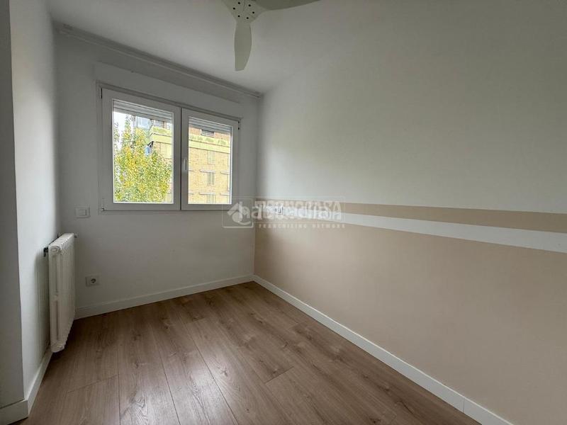 Foto eff6af3f-700d-4a9b-aa69-af09de2d2d6f. Location appartement avec parking dans Ciudad Universitaria Madrid