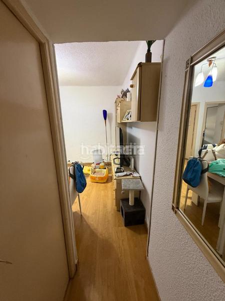 Foto 24926b65-b0a0-4f5b-82da-bedf705a0978. Flat in Moscardó Madrid